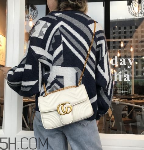 白色包包變黃了怎么辦？白色包包黑了怎么清洗？