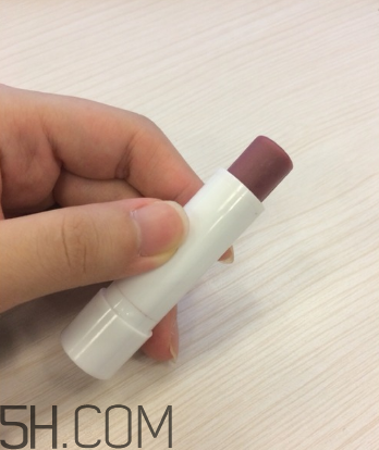 balea櫻桃潤(rùn)唇膏好用嗎？balea櫻桃潤(rùn)唇膏多少錢？