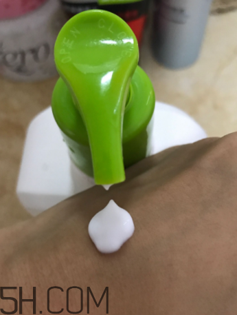 絲塔芙保濕潤膚乳嬰兒能用嗎？絲塔芙潤膚乳怎么樣？