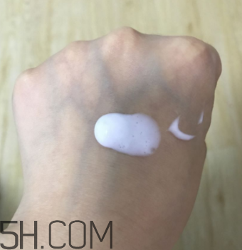 絲塔芙保濕潤膚乳嬰兒能用嗎？絲塔芙潤膚乳怎么樣？