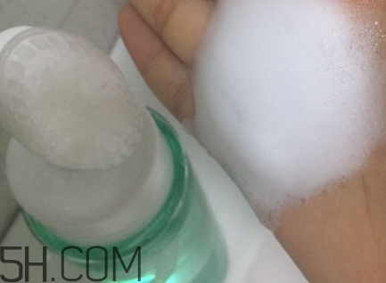 透真和自然堂哪個(gè)好？透真和自然堂比怎么樣？