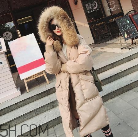 羽絨服會(huì)越穿越松嗎？羽絨服會(huì)越穿越大嗎？