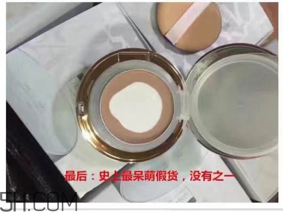 age20s氣墊好用嗎？age20愛敬水粉霜真假辨別對(duì)比圖