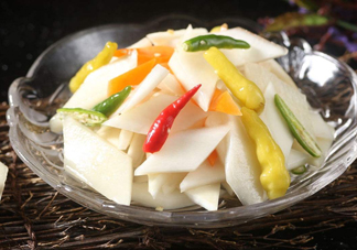 塑料瓶可以泡酸蘿卜嗎？泡蘿卜需要多少水和白醋