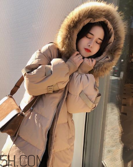 羽絨服毛領(lǐng)怎么清洗？羽絨服毛領(lǐng)怎么變蓬松？