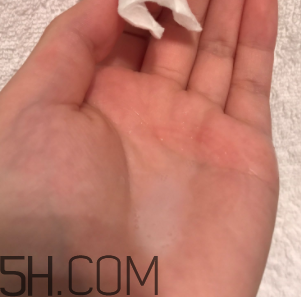 露得清卸妝水怎么用？露得清卸妝水多少錢？