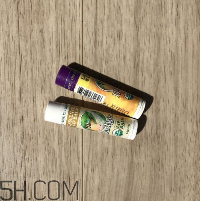 badger潤(rùn)唇膏好用嗎？badger潤(rùn)唇膏多少錢？