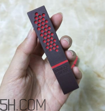 小蜜蜂口紅孕婦能用嗎？小蜜蜂口紅怎么樣？