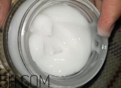 御泥坊美白面膜有效嗎？御泥坊美白面膜怎么樣？