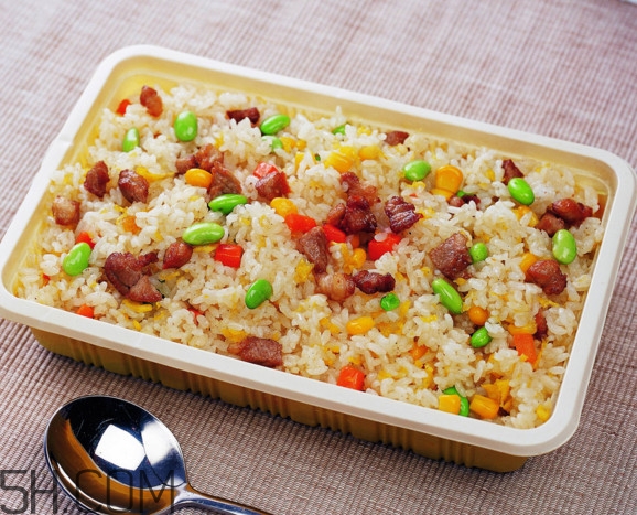 蛋炒飯?jiān)趺醋鲎屆恳活w米上都有蛋？蛋炒飯有什么營(yíng)養(yǎng)