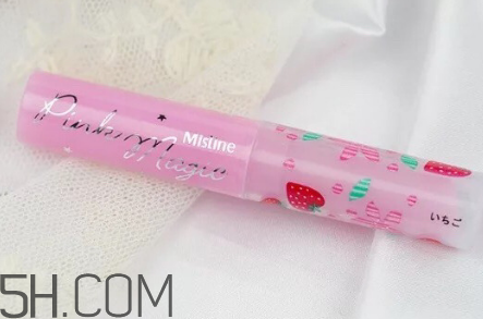 變色潤唇膏什么牌子好？變色唇膏怎么洗掉？