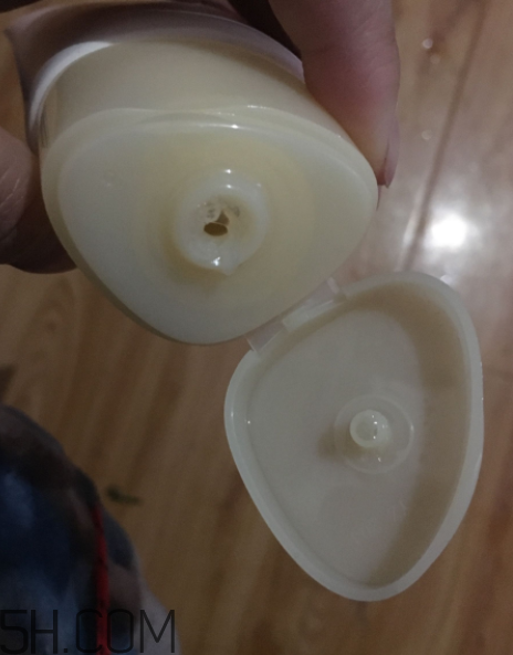 一葉子去角質(zhì)素怎么樣？一葉子去角質(zhì)素怎么用？
