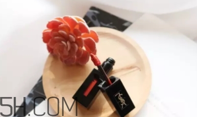 ysl黑管唇釉416適合黃皮嗎？ysl黑管鏡面唇釉416顯白嗎