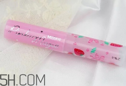 mistine草莓唇膏要不要卸妝？mistine草莓變色唇膏原理