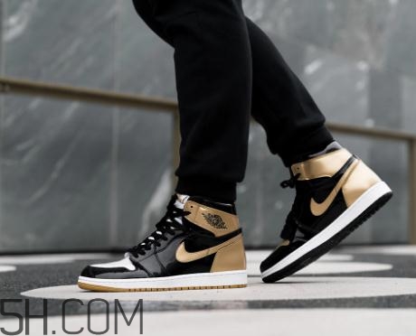 air jordan 1 top3黑金鴛鴦配色上腳效果好看嗎？