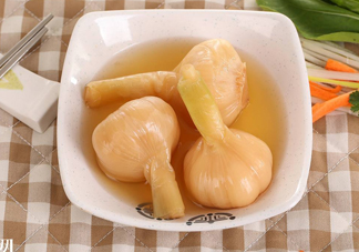 腌糖蒜用什么醋好？腌糖蒜必須用新蒜嗎