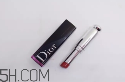 迪奧740和999哪個(gè)好看？dior740和迪奧999對(duì)比