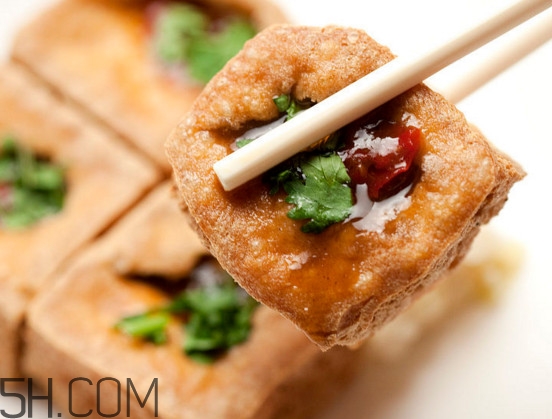 臭豆腐是誰發(fā)明的？臭豆腐是哪里的特產(chǎn)