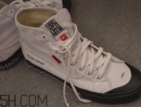 off white與vans聯(lián)名鞋款實物什么樣？