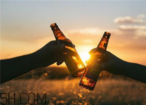 什么時候喝藥酒比較好？喝藥酒有什么禁忌？