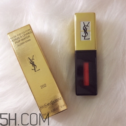 胭脂紅口紅是什么顏色？胭脂紅口紅效果圖試色