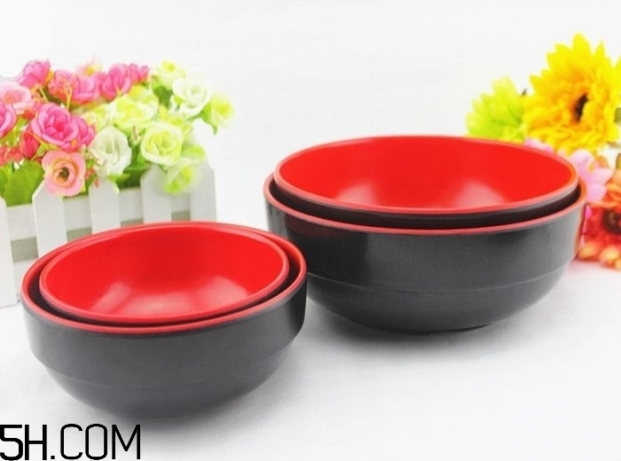 什么是仿瓷碗？仿瓷碗是塑料碗嗎？