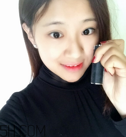 紀梵希小羊皮304是什么顏色？紀梵希小羊皮滋潤嗎？