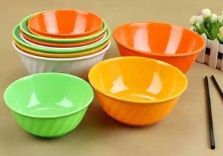 什么是仿瓷碗？仿瓷碗是塑料碗嗎？