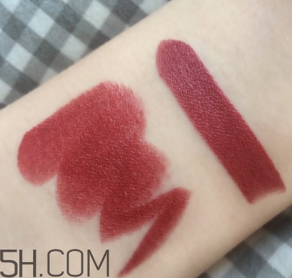 nars mona是啞光嗎？nars mona干不干？