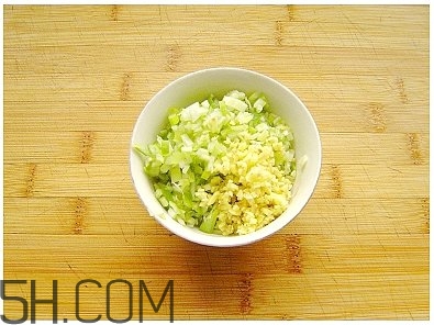 蓮藕可以和豆腐一起吃嗎？蓮藕和豆腐一起吃有什么好處？