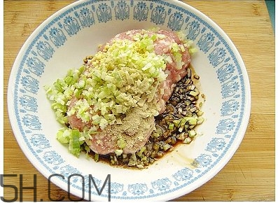 蓮藕可以和豆腐一起吃嗎？蓮藕和豆腐一起吃有什么好處？