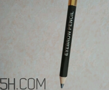 歐蒙睫毛膏和火烈鳥哪個(gè)好?歐蒙睫毛膏好用嗎？
