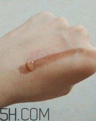 歐蒙睫毛膏和火烈鳥哪個(gè)好?歐蒙睫毛膏好用嗎？