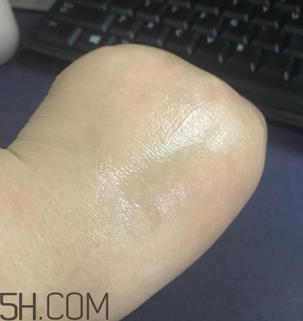 春紀(jì)新彈力嬌嫩菁華乳多少錢？春紀(jì)新彈力嬌嫩菁華乳專柜價格