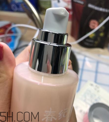 春紀新彈力嬌嫩菁華乳好用嗎？春紀新彈力嬌嫩菁華乳評測