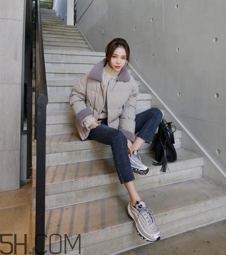 灰色棉服怎么搭配？灰色棉襖搭配圖片