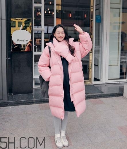 粉色棉服怎么搭配？粉色棉衣搭配圖片