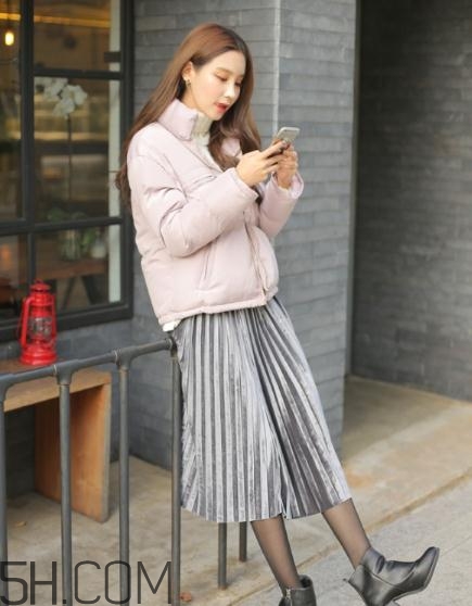 粉色棉服怎么搭配？粉色棉衣搭配圖片
