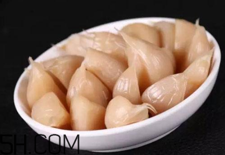 大蒜泡冰糖怎么做？大蒜泡冰糖真的能治腎虛嗎？