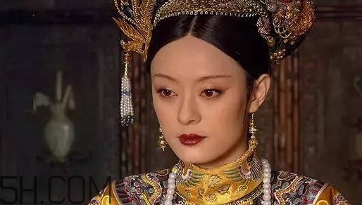正宮紅口紅是什么顏色？正宮紅口紅試色