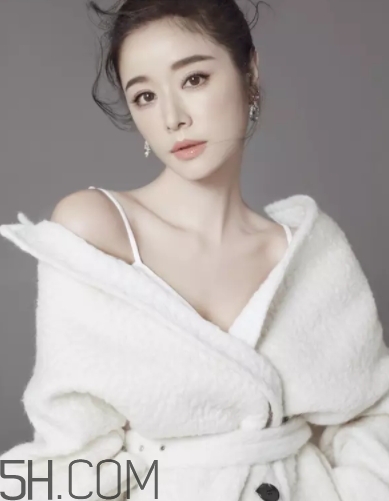 奶油杏色口紅適合什么人？奶油杏子色口紅適合黃皮嗎？