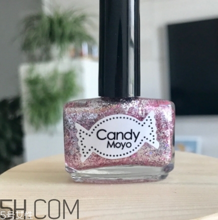 candy moyo和miss candy區(qū)別 膜玉和糖果小姐哪個好？