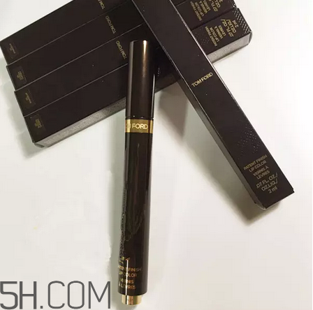 涂口紅前用bb打底可以嗎？最近比較火的口紅品牌有哪些？