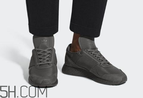 daniel arsham與adidas new york聯(lián)名在哪買_多少錢？