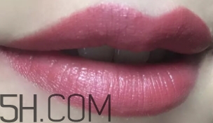 mac brick o la老氣嗎？mac brick o la適合黃皮嗎？