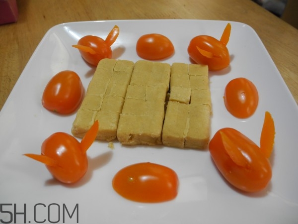 綠豆糕和香蕉能一起吃嗎？吃了綠豆糕還能吃香蕉嗎？
