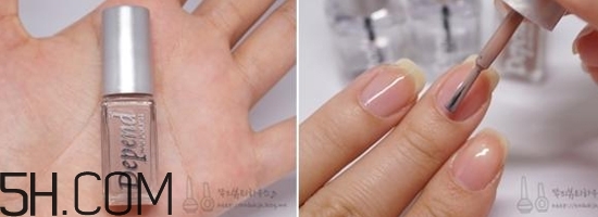 什么牌子指甲油好用？2018清新美甲圖片最新款