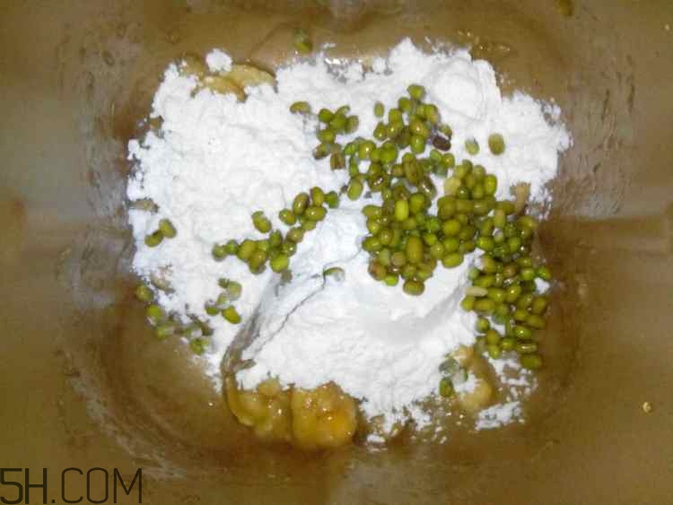 綠豆糕和香蕉能一起吃嗎？吃了綠豆糕還能吃香蕉嗎？