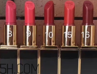 tf口紅干嗎？tf口紅滋潤和啞光區(qū)別