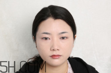 底妝怎么畫顯得干凈無(wú)暇